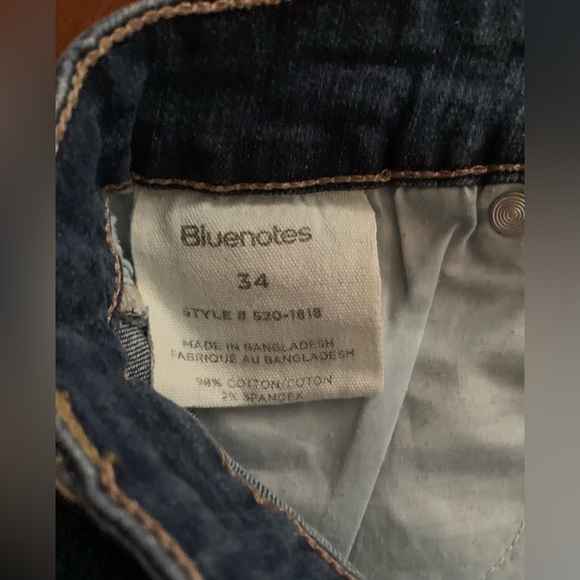 BLUENOTES Women’s Torn Jean Shorts Blue Size 34W - Picture 3 of 6